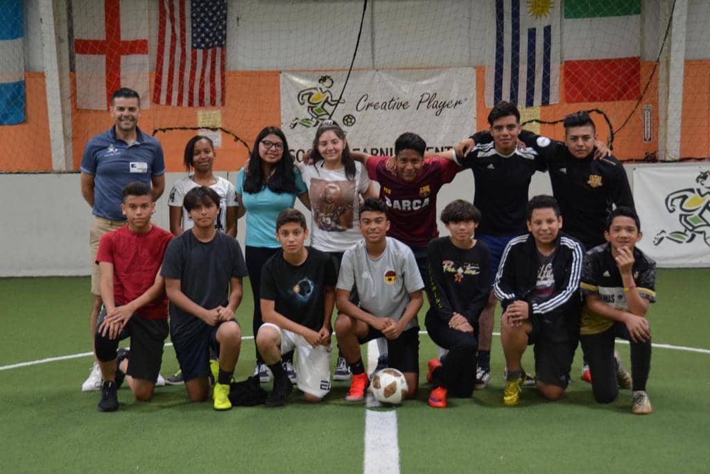 kennedy_middle_school_esl_students_visit_creative_player_1