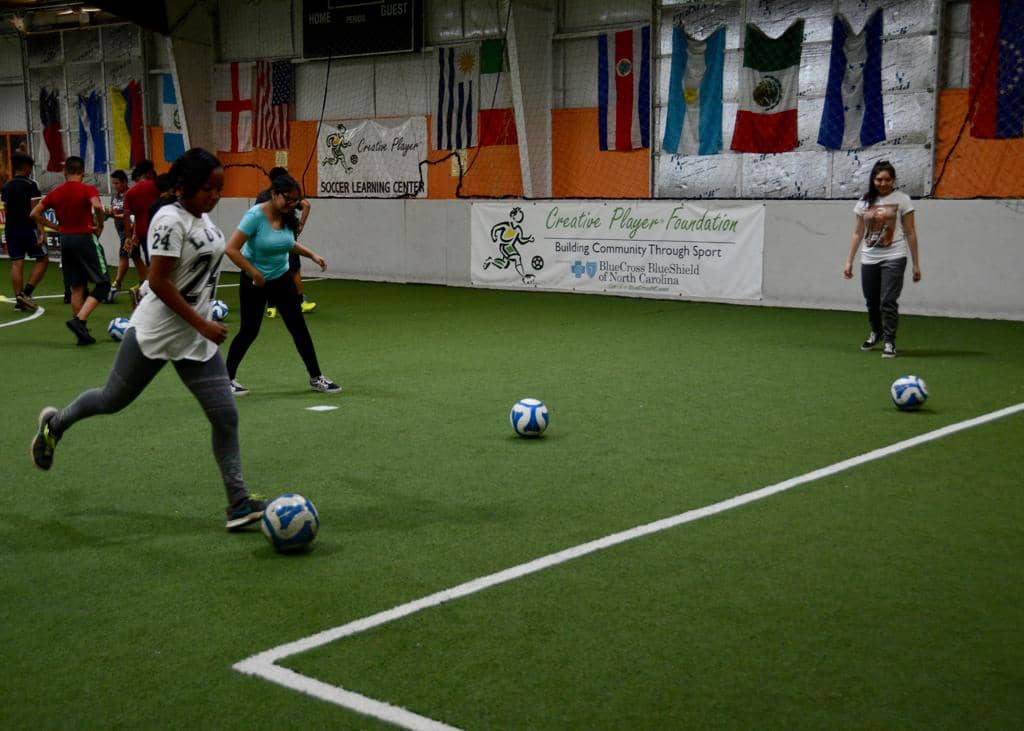 kennedy_middle_school_esl_students_visit_creative_player_6