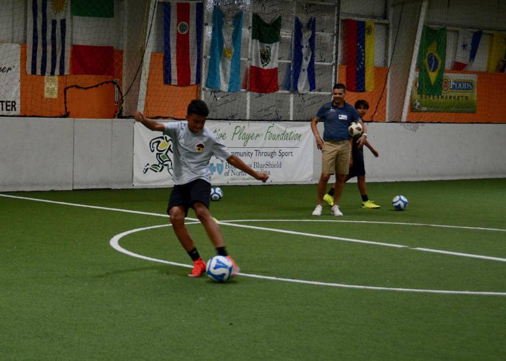 kennedy_middle_school_esl_students_visit_creative_player_7