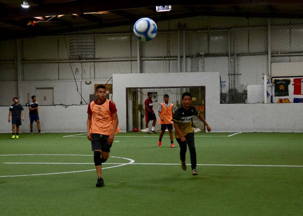 kennedy_middle_school_esl_students_visit_creative_player_8